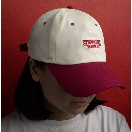 GORRA BEISBOL FRIENDS DONT LIE STRANGER THINGS