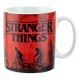 Taza XL  Stranger Things con pegatina